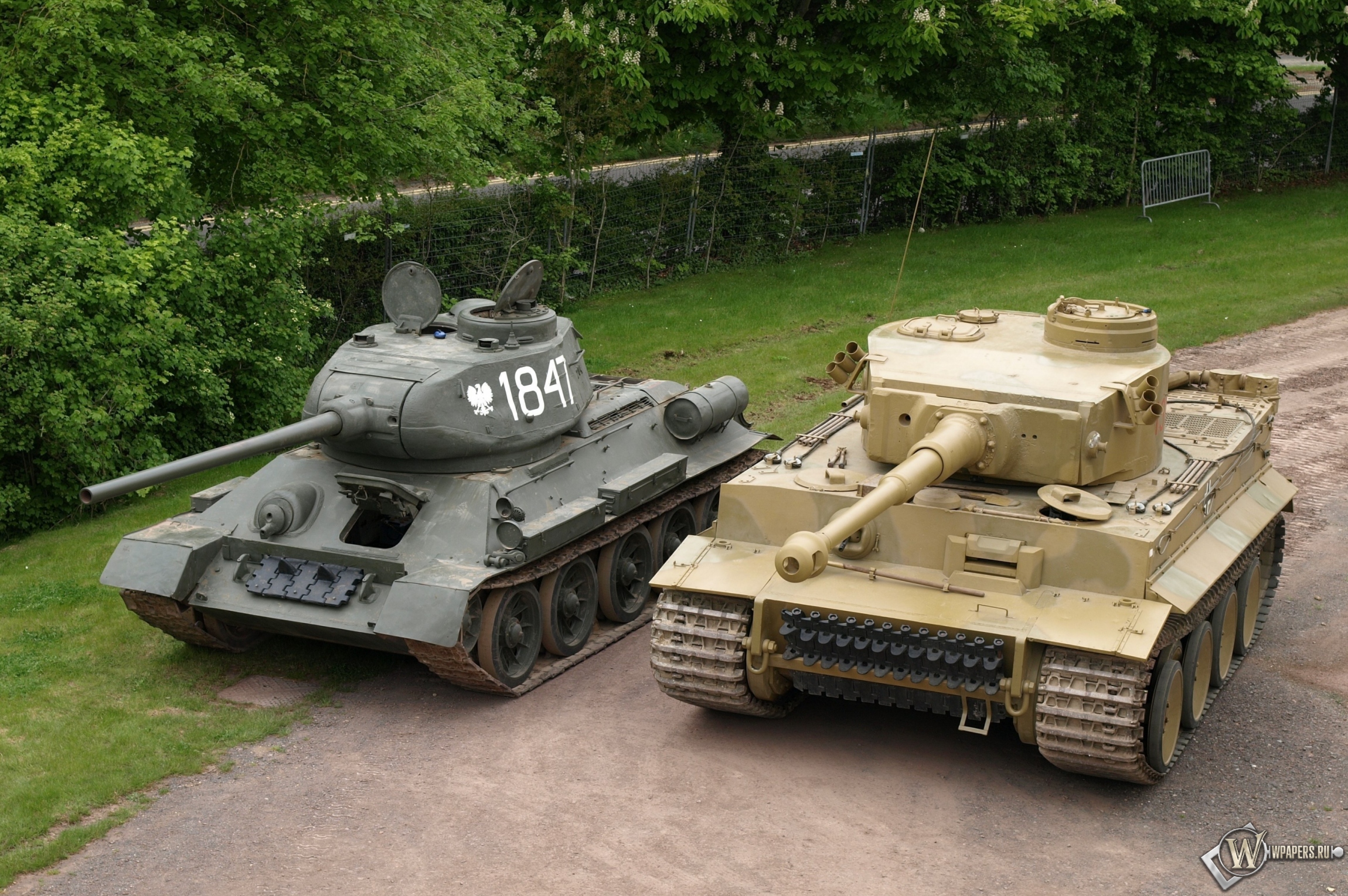 Т-34 2300x1530