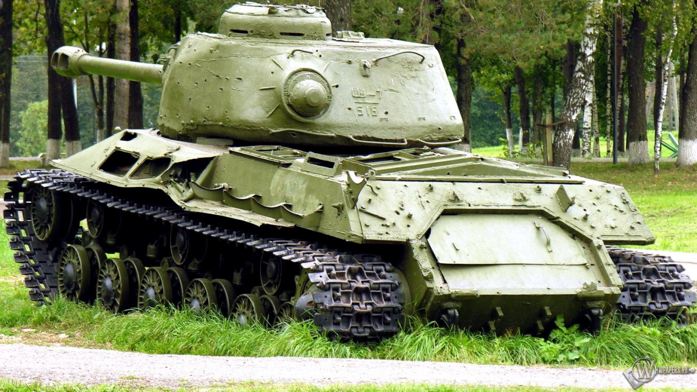 Тяжелый танк ИС-2 1366x768