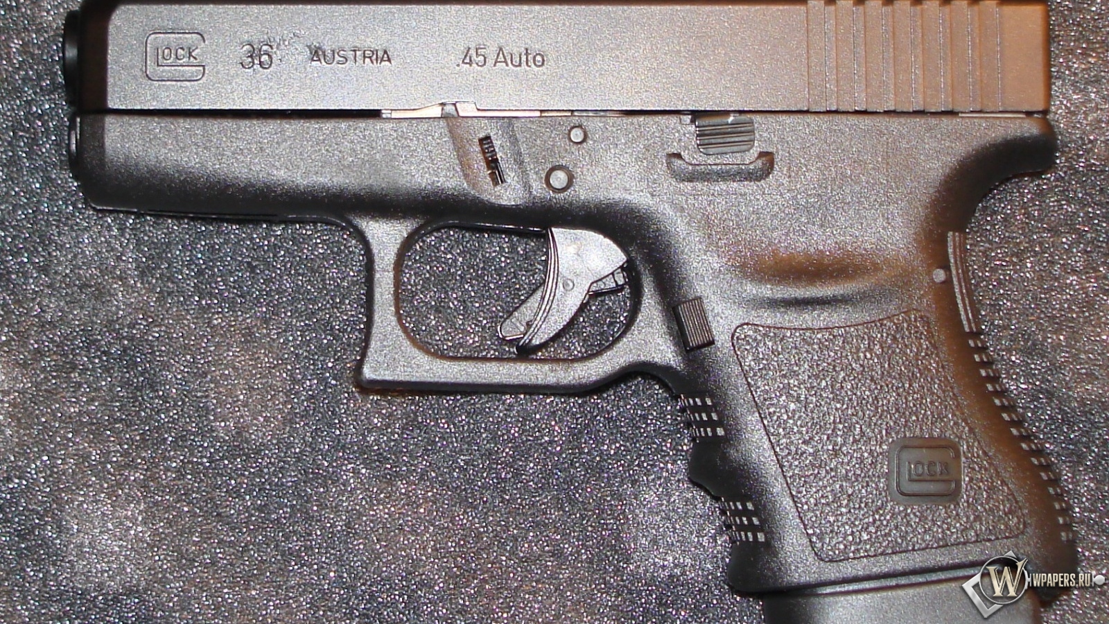 Glock 36 1600x900