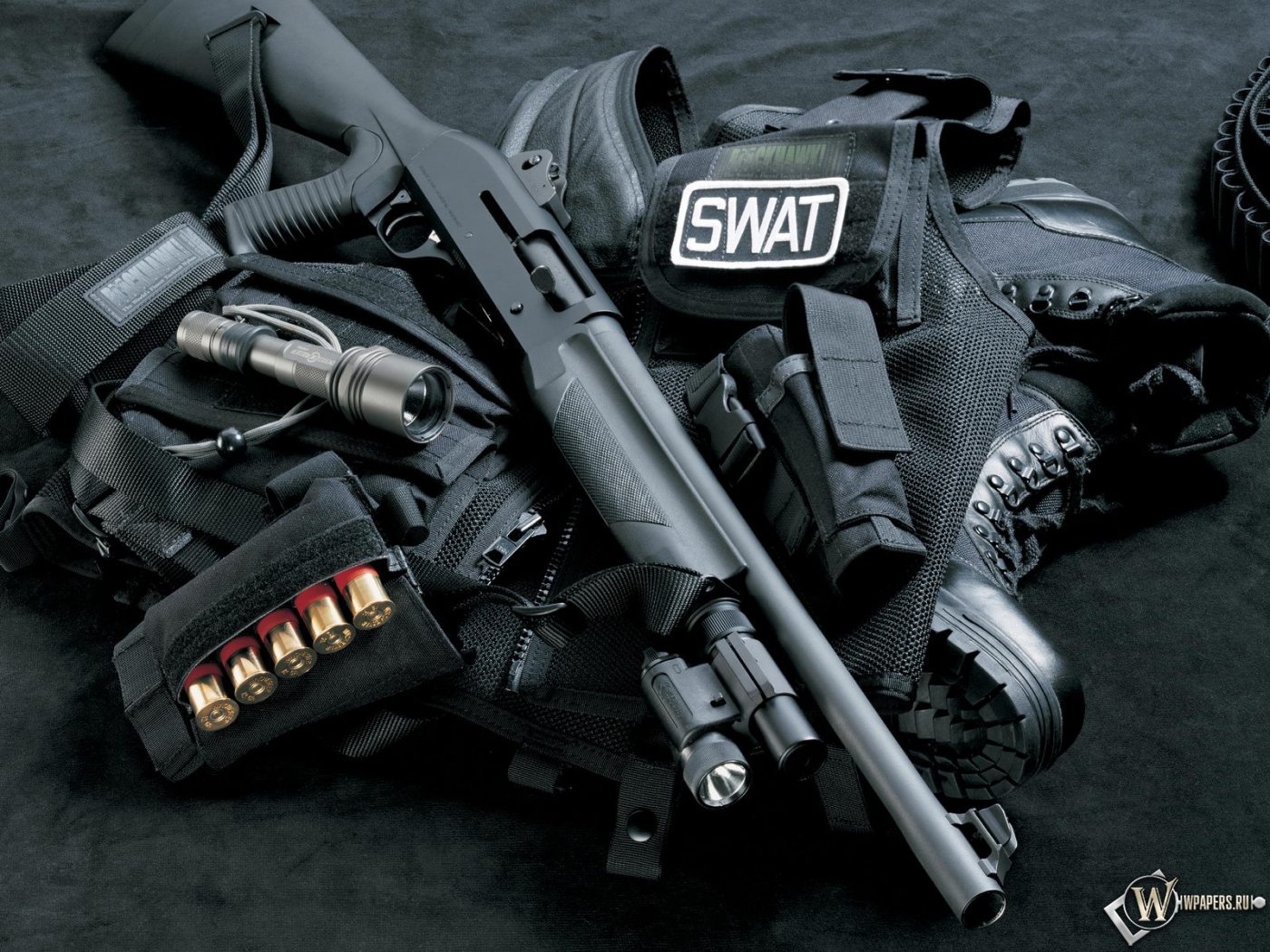 Амуниция SWAT 1400x1050