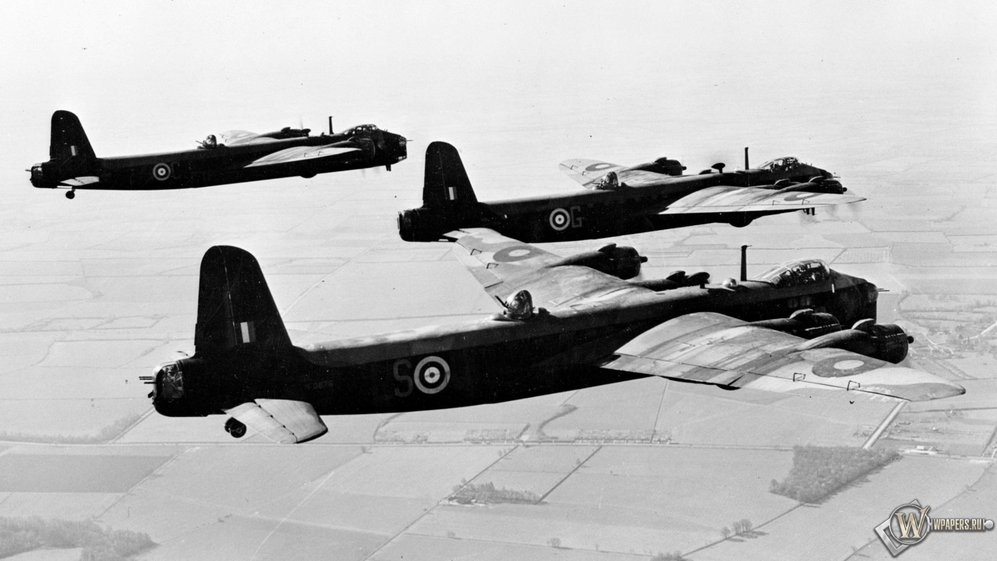 Short Stirling - британский бомбардировщик 2048x1152