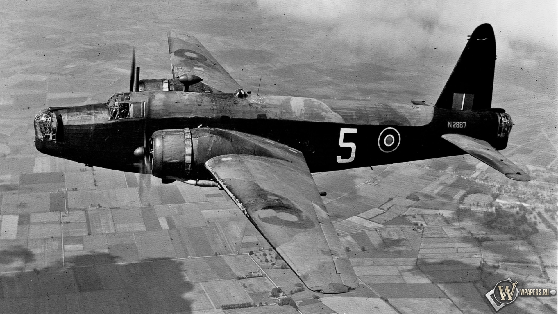 Виккерс Веллингтон - британский двухмоторный бомбардировщик 1920x1080