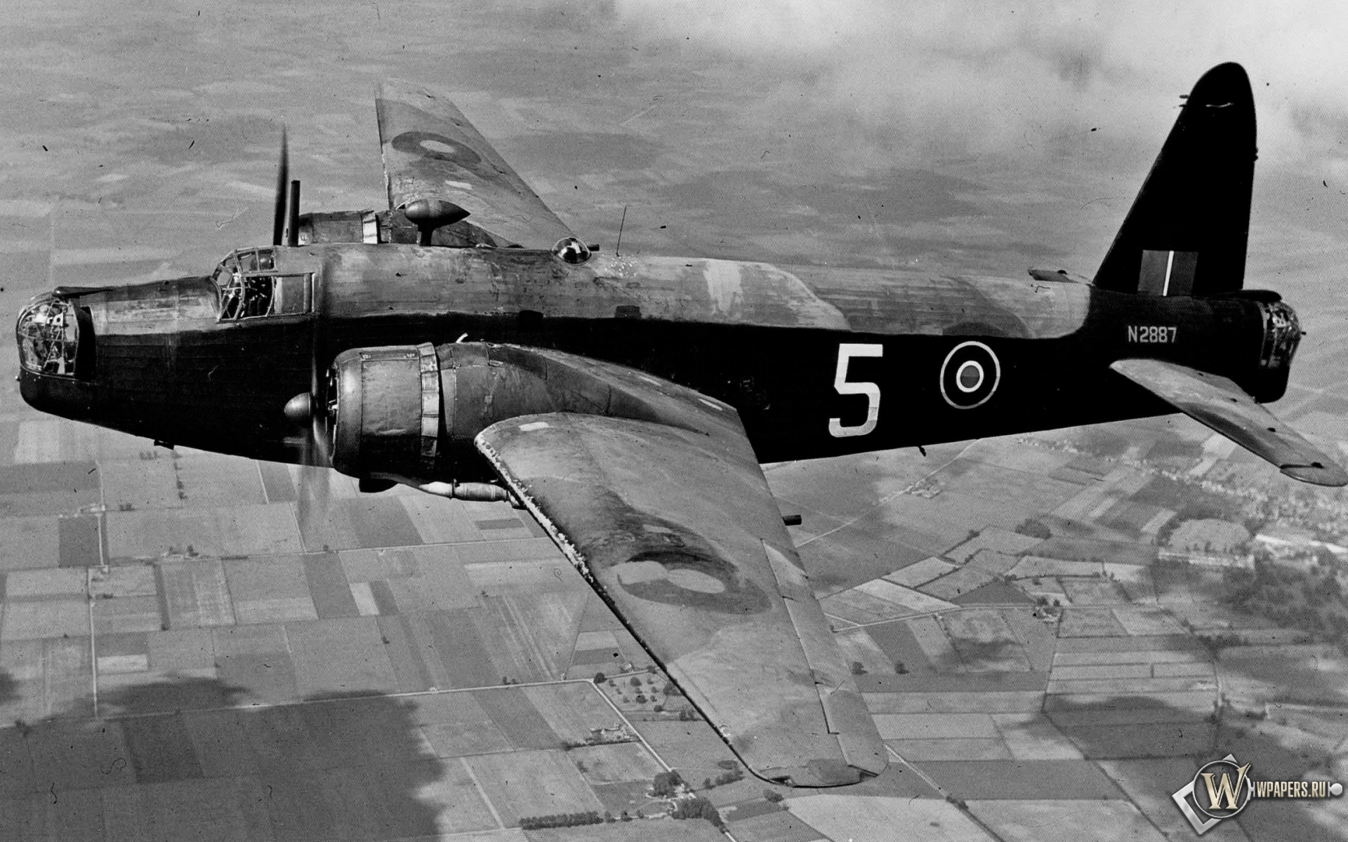 Виккерс Веллингтон - британский двухмоторный бомбардировщик 1920x1200