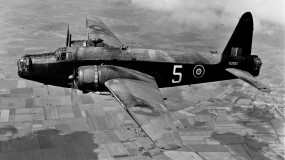 Обои Виккерс Веллингтон - британский двухмоторный бомбардировщик: Виккерс Веллингтон, Vickers Wellington, Самолеты