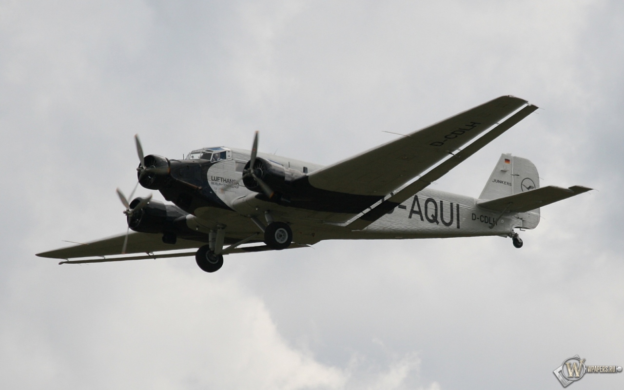 Junkers Ju-52 1280x800