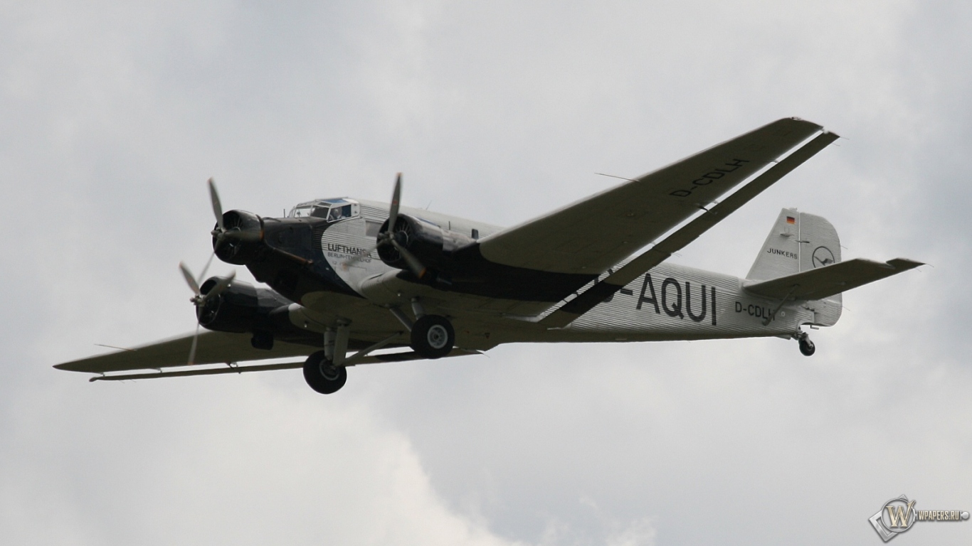 Junkers Ju-52 1366x768