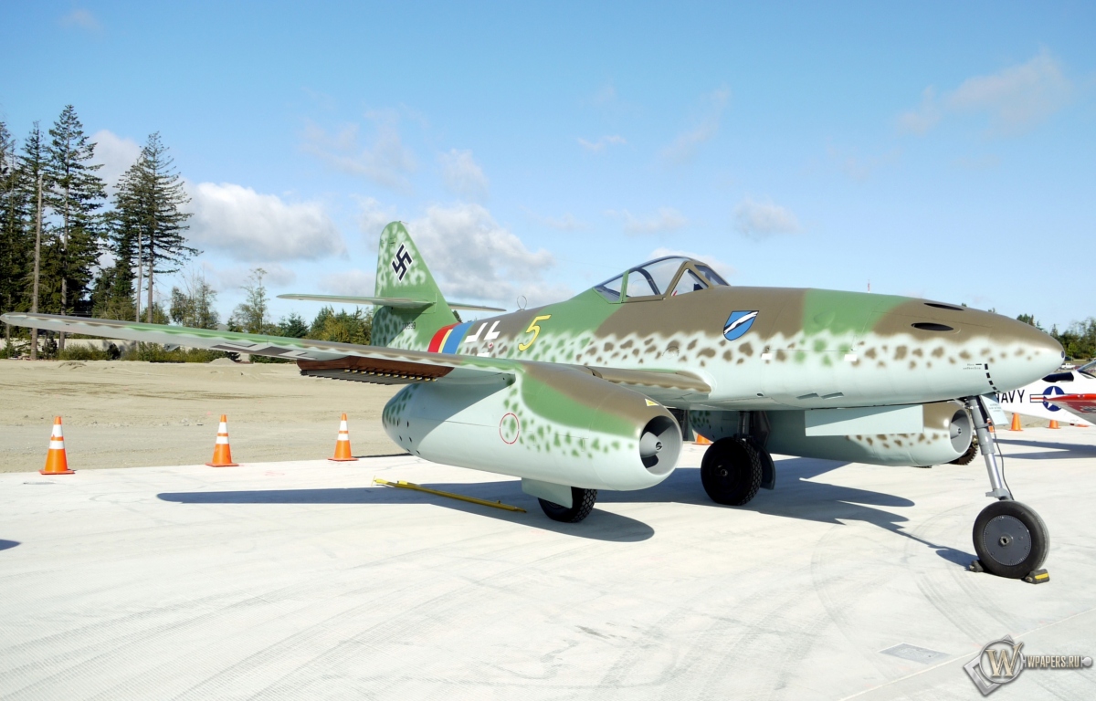 Messerschmitt Me 262 1200x768