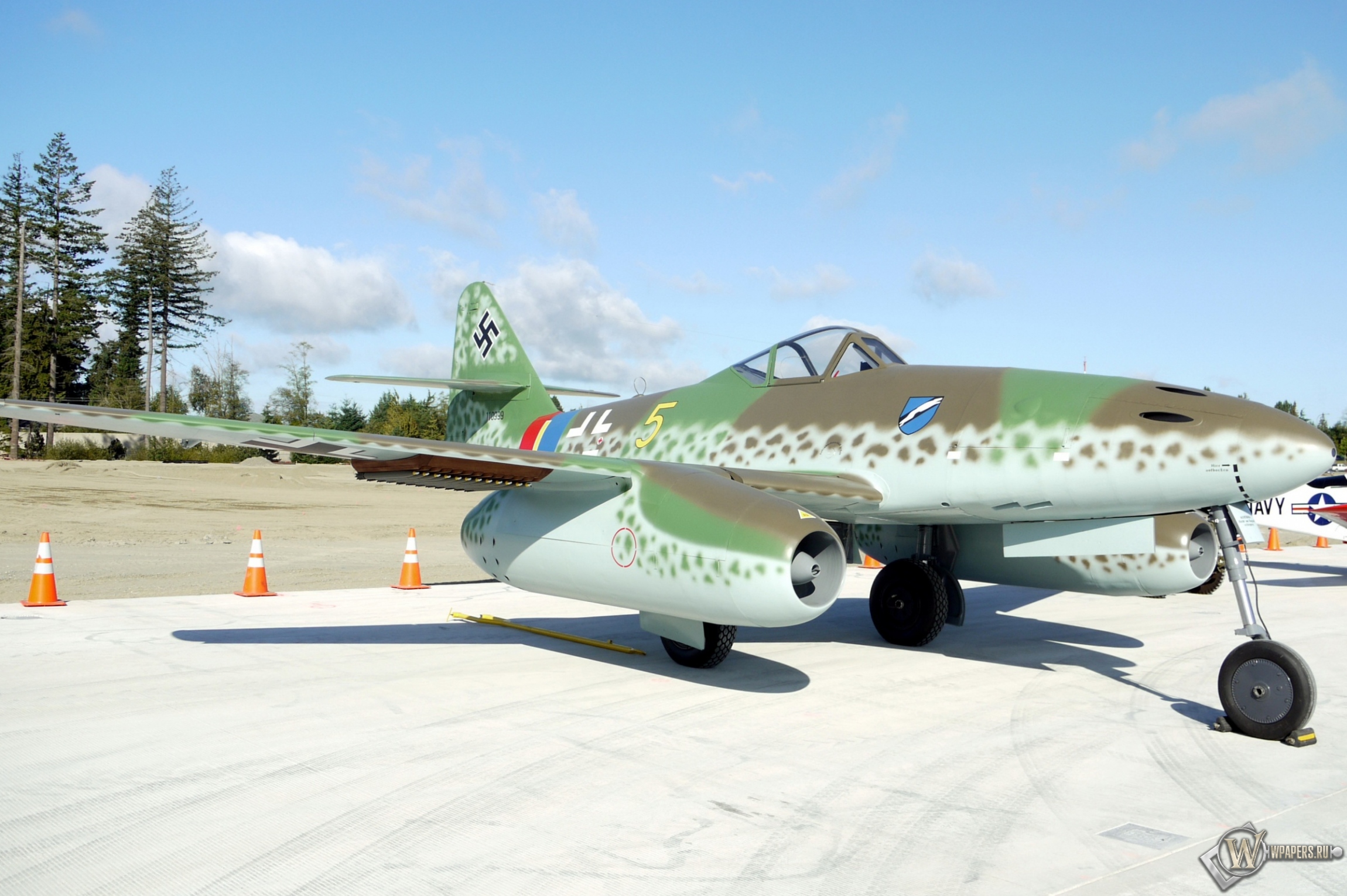 Messerschmitt Me 262 2300x1530