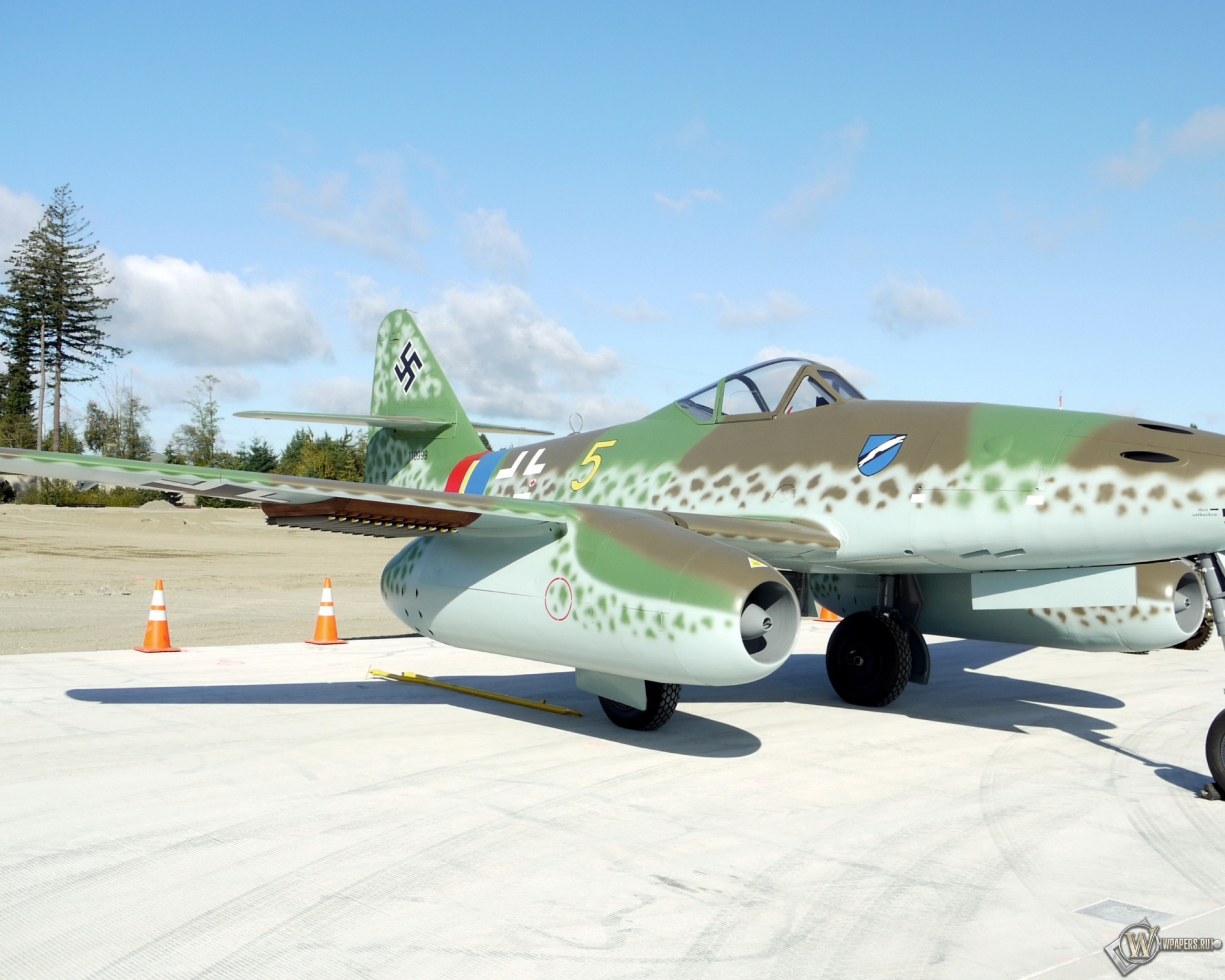 Messerschmitt Me 262 2560x2048