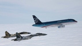 Обои Sukhoi Superjet 100: Истребители, Полёт, Самолёт, Sukhoi Superjet, Самолеты