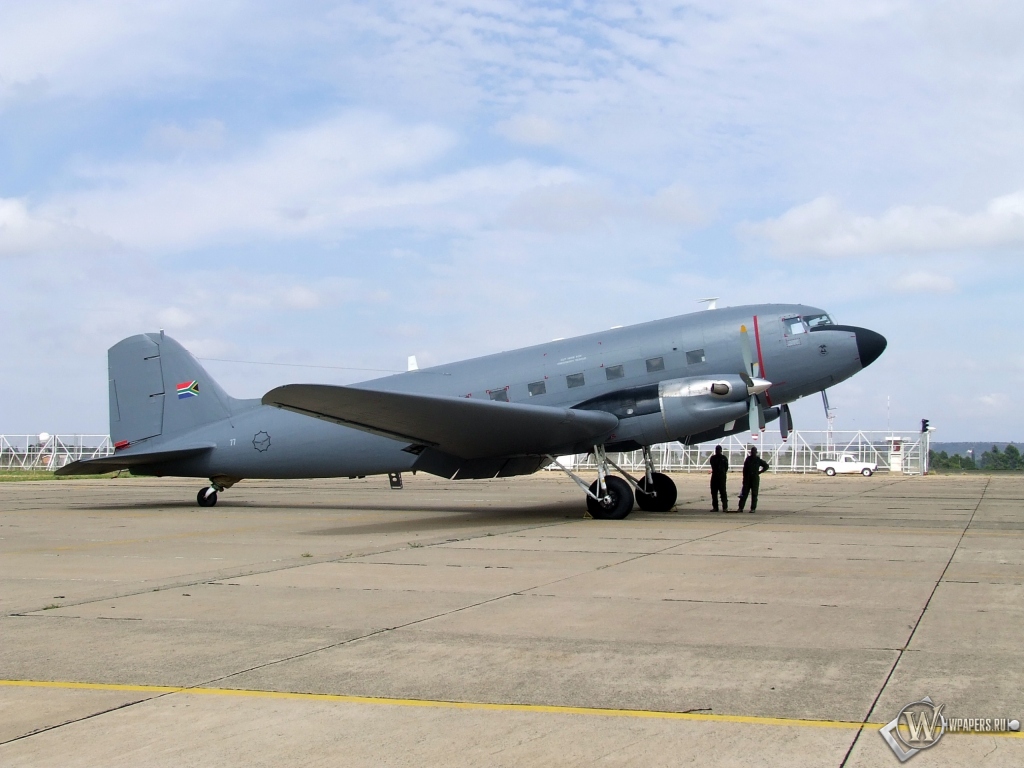 Douglas C-47 1024x768
