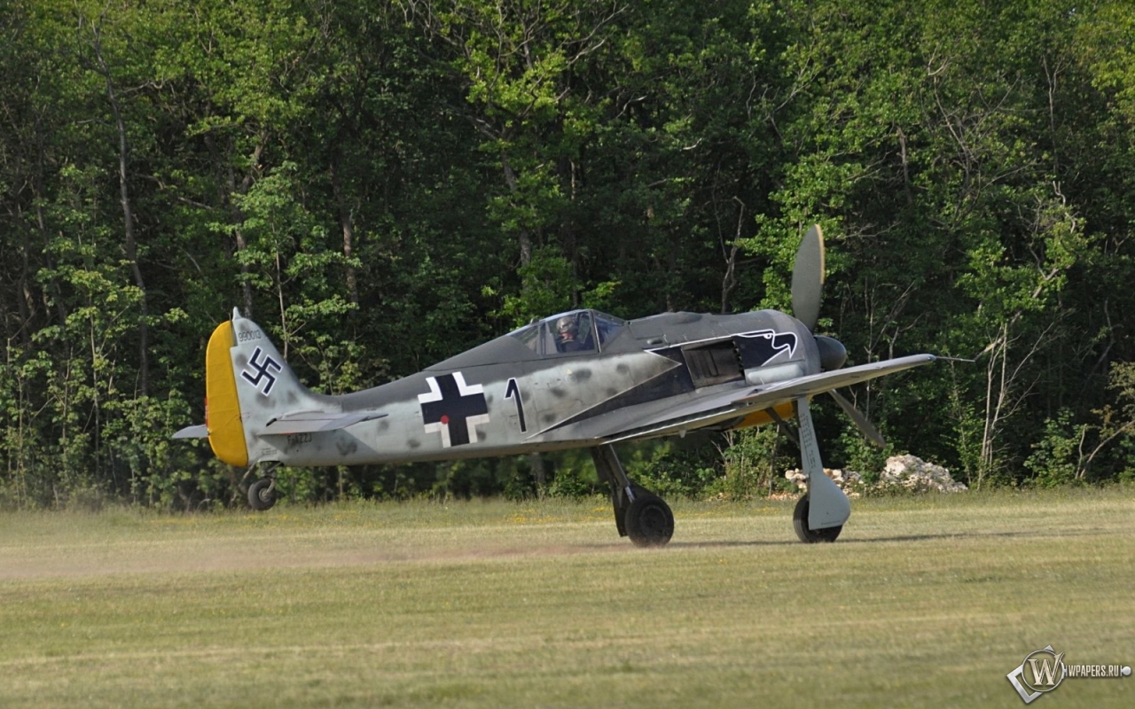Focke Wulf Fw-190 1280x800