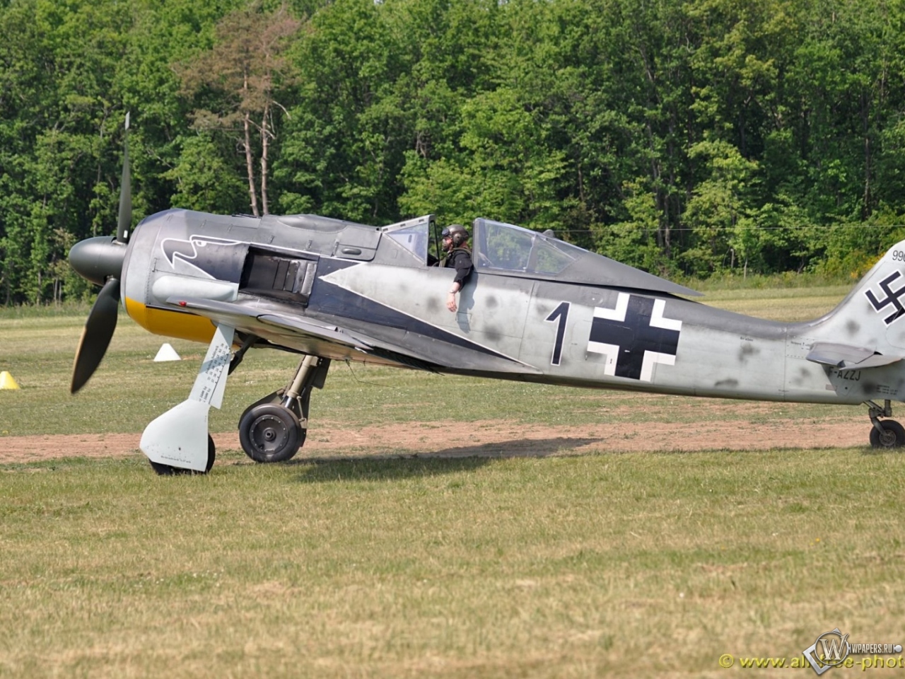 Focke Wulf Fw-190 1280x960