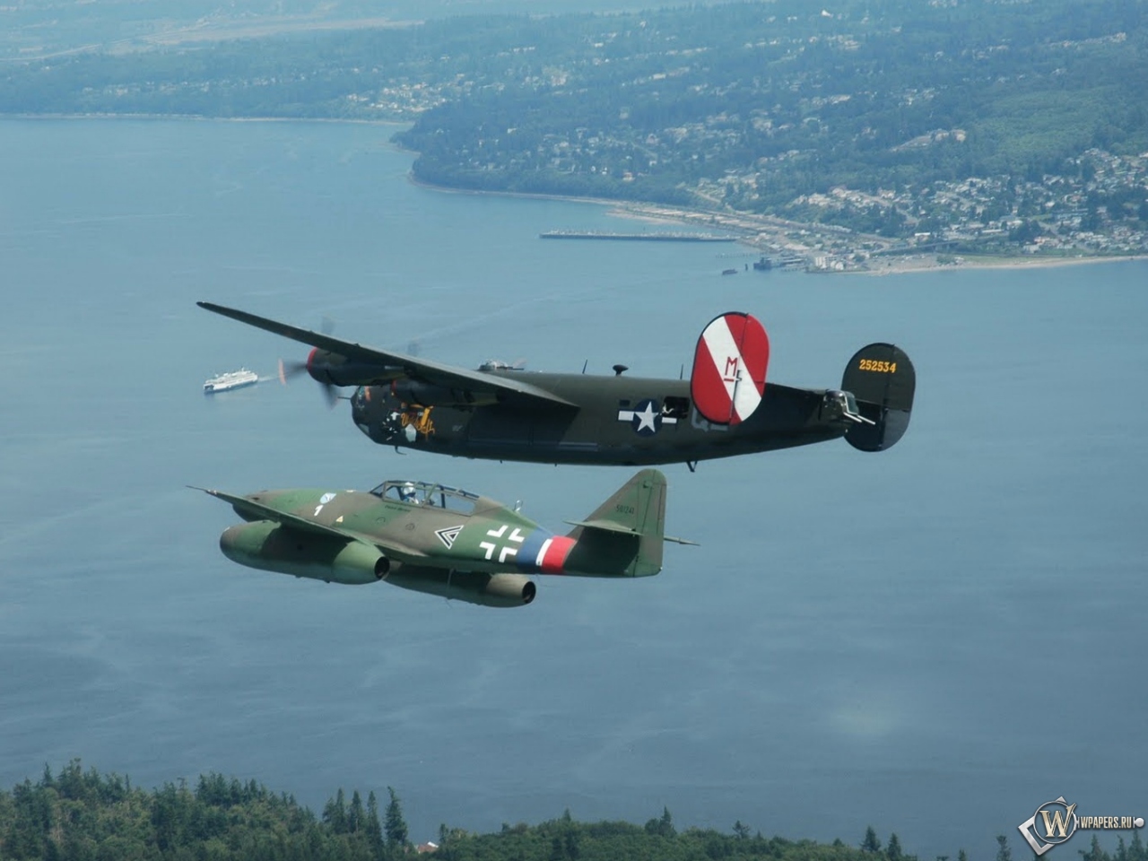 Me-262 and Avro Lancaster 1280x960