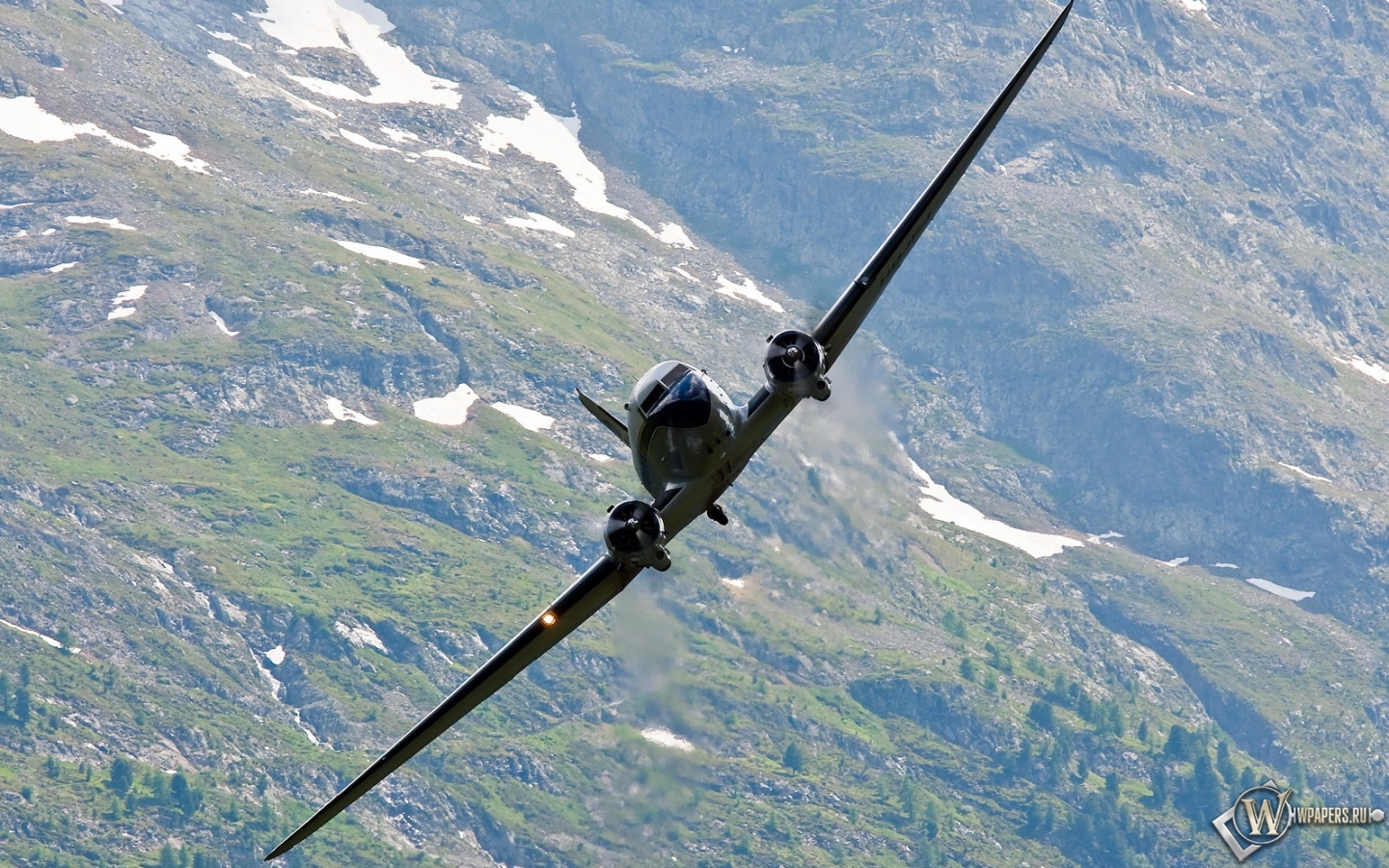 Douglas C-47 1440x900