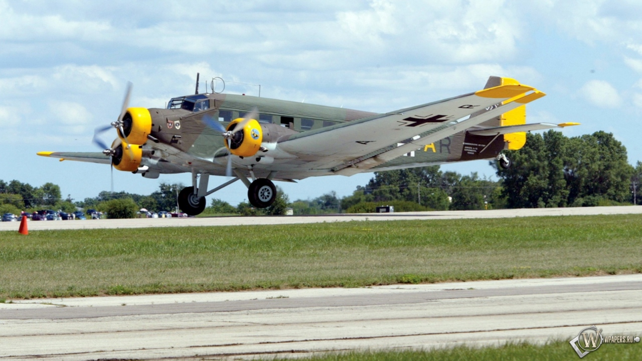 Junkers Ju-52 1280x720