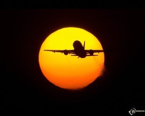 Обои Самолет на фоне солнца: Солнце, Самолёт, Самолеты