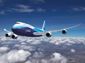 Обои Boeing-747: Облака, Самолёт, Boeing-747, Авиалайнер, Самолеты