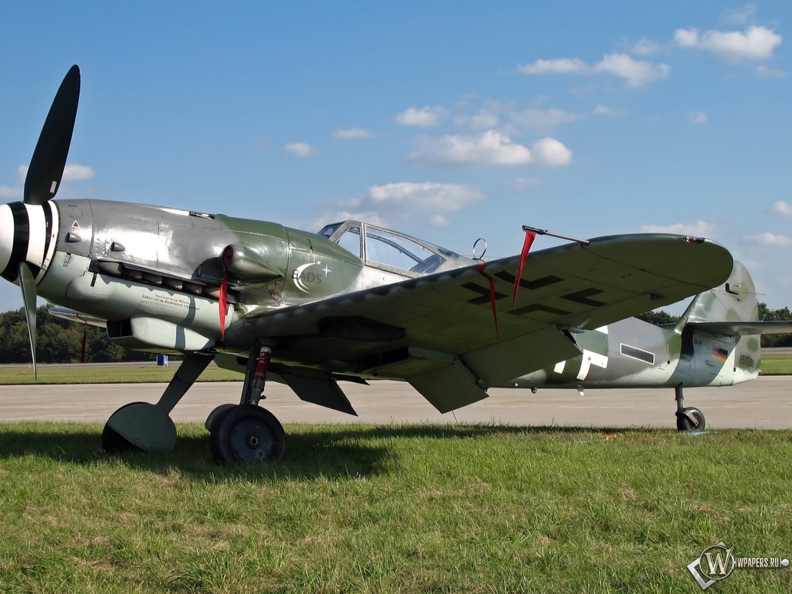 Messerschmitt Bf-109G-10 1600x1200