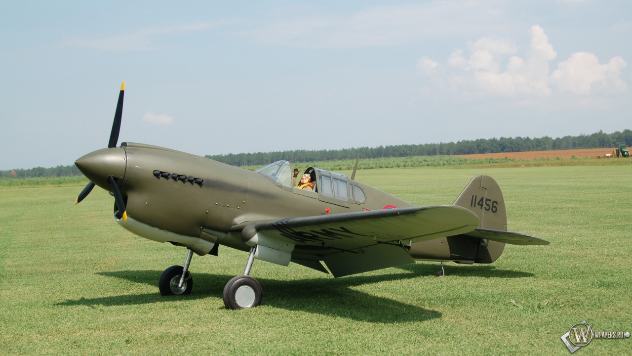 Curtiss P-40 1280x720