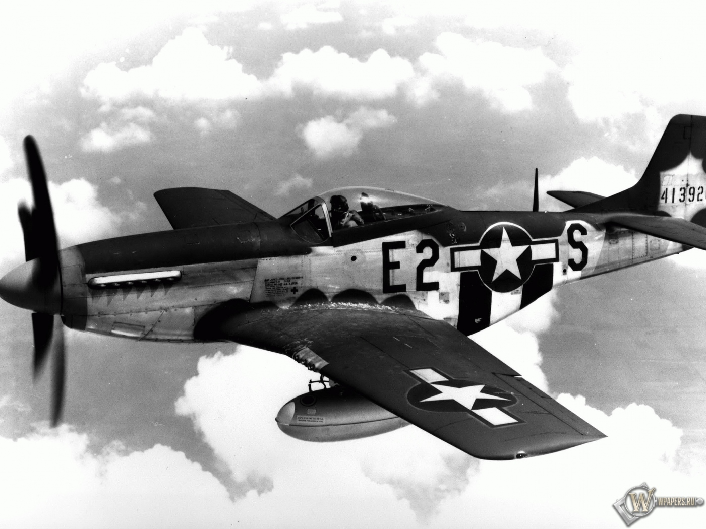 North American P-51 Mustang 1400x1050