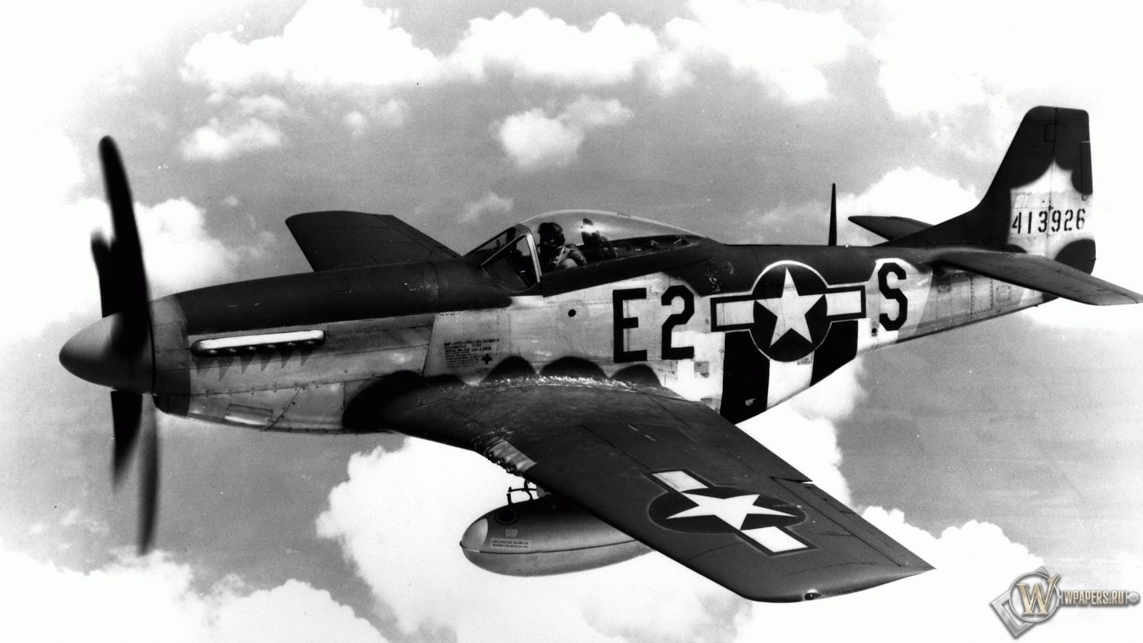North American P-51 Mustang 1600x900