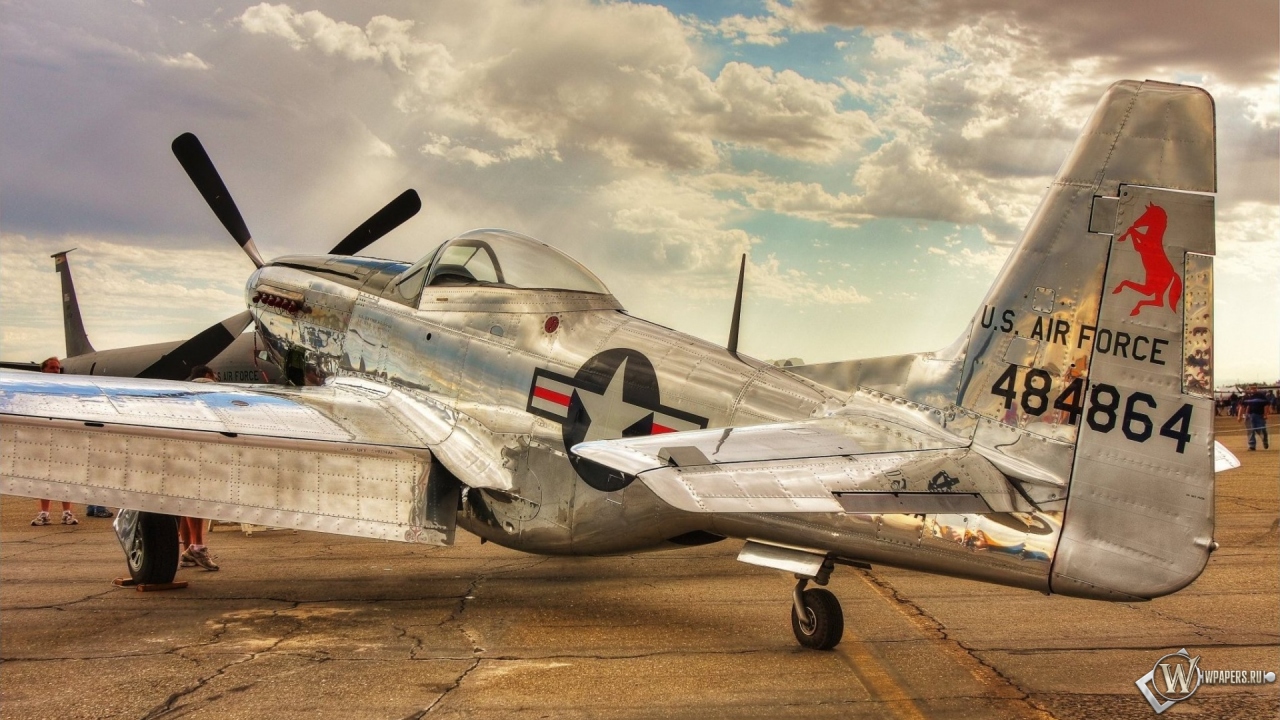 North American P-51 Mustang 1280x720