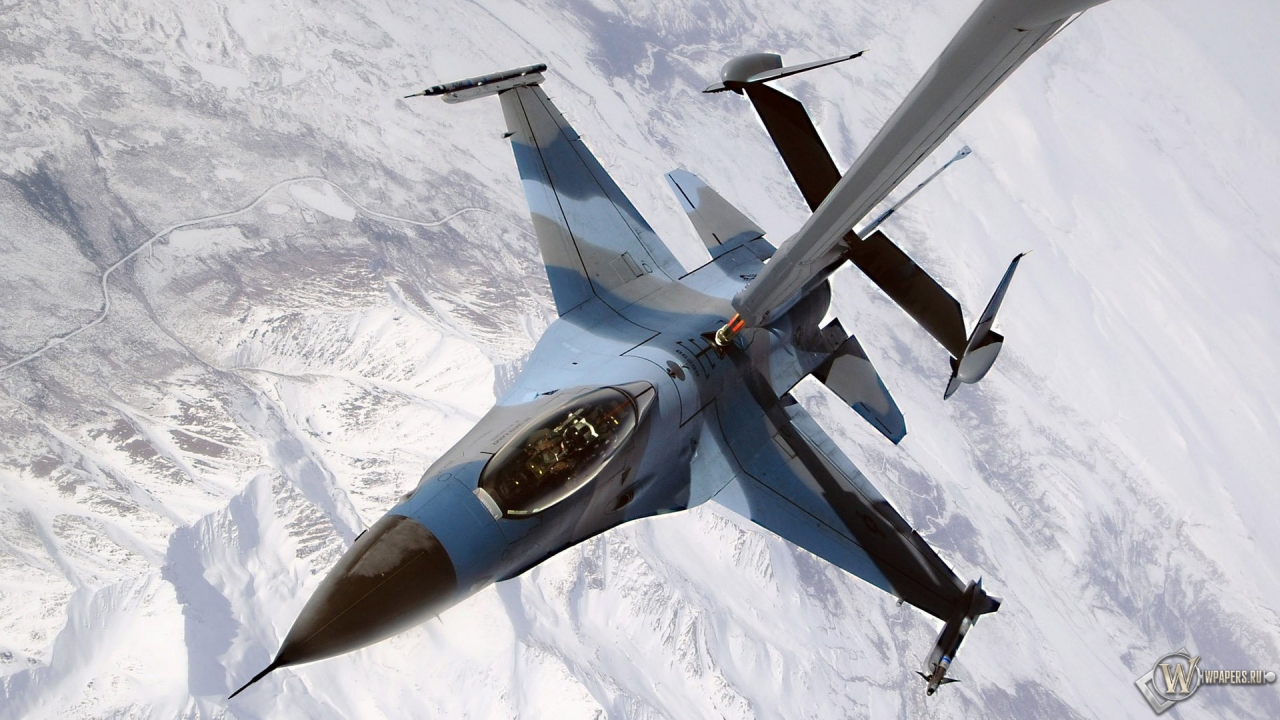 F-16 дозаправка 1280x720