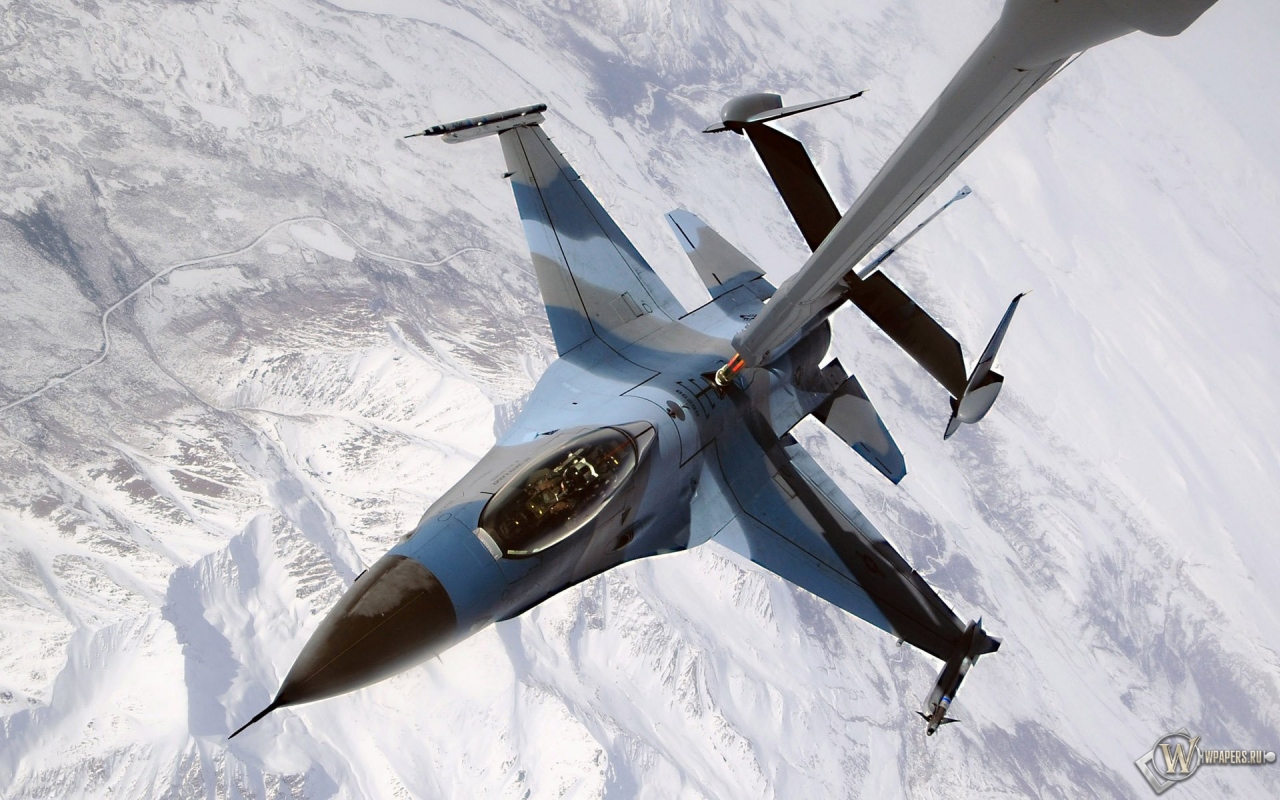 F-16 дозаправка 1280x800