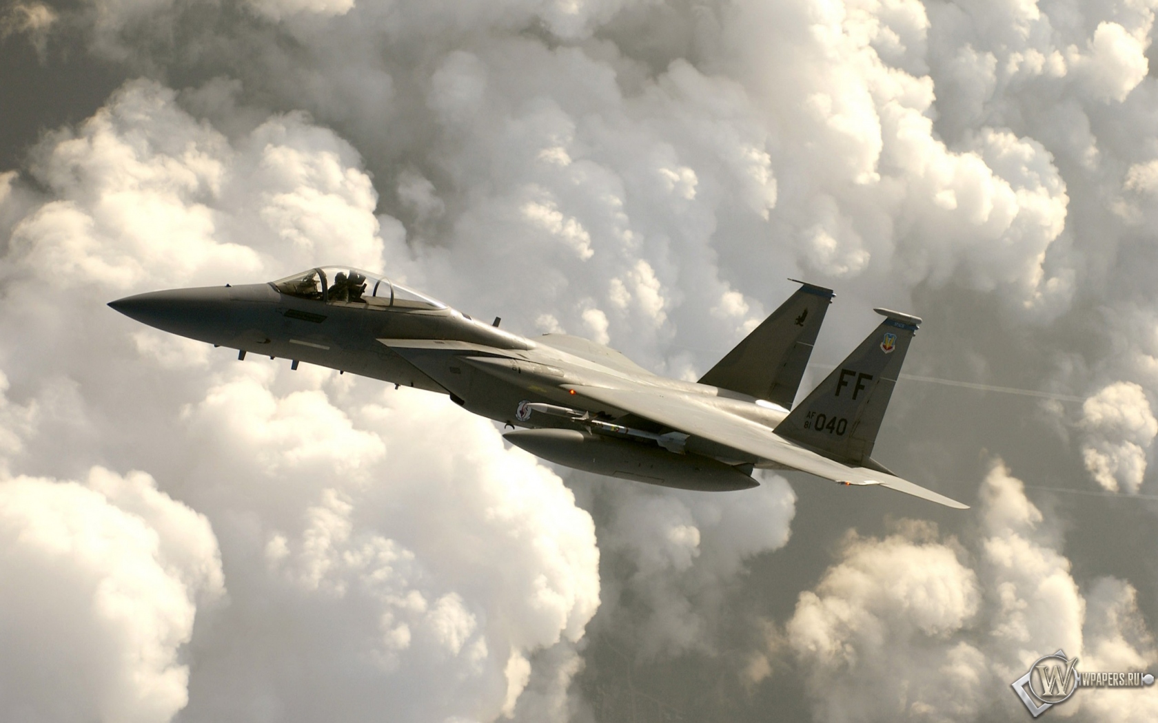 F-15 eagle 1680x1050