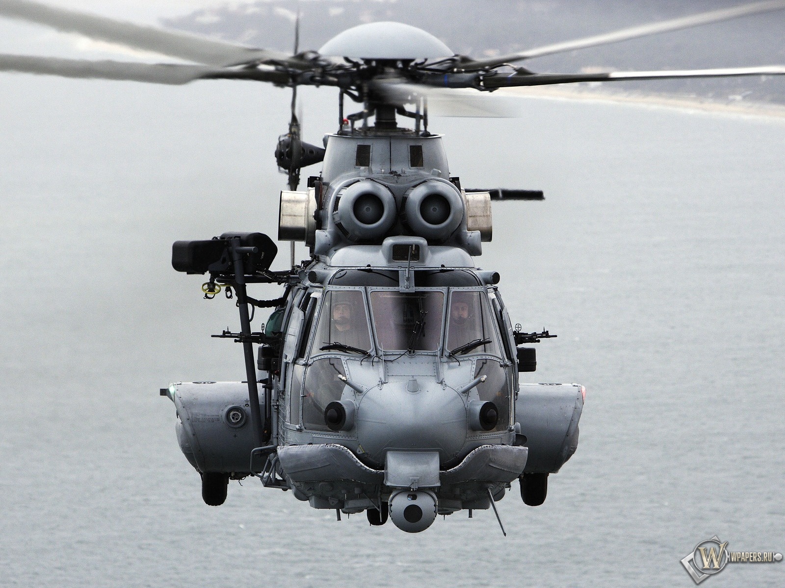 Военный вертолет 1600x1200