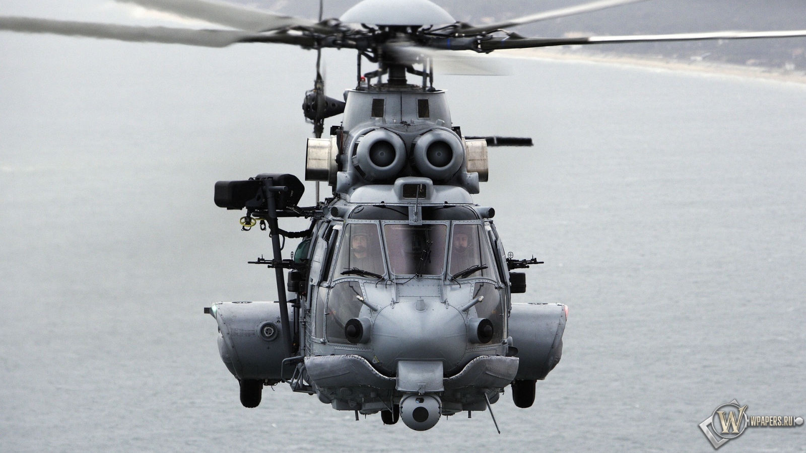 Военный вертолет 1600x900