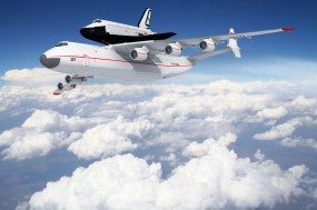 Обои Самолет с челноком: Атмосфера, Облака, Челнок, Полёт, Самолёт, Прочая авиация