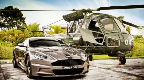 Обои Aston Martin DBS & Westland Scout: Вертолет, Машина, Деревья, Aston Martin