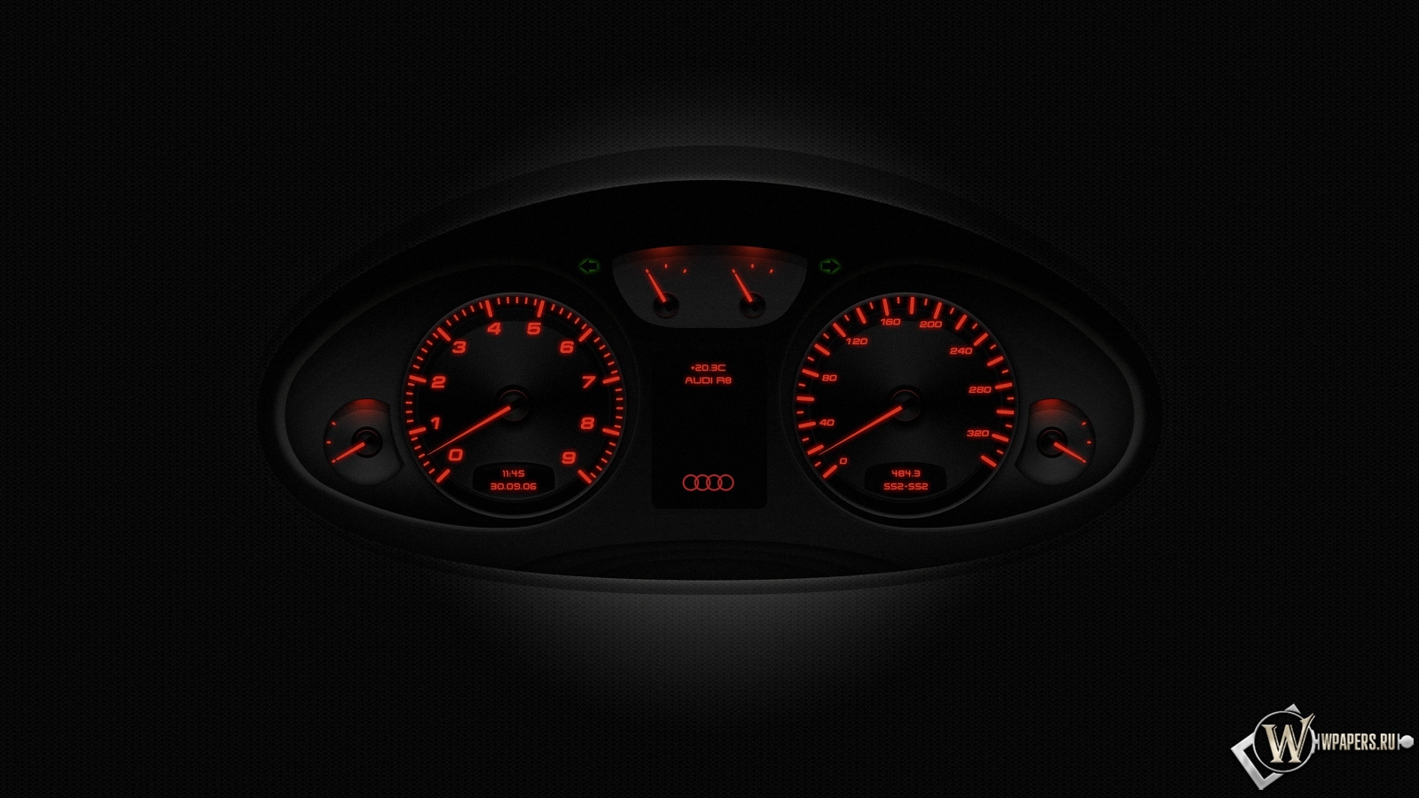 Приборная панель Audi R8 1600x900