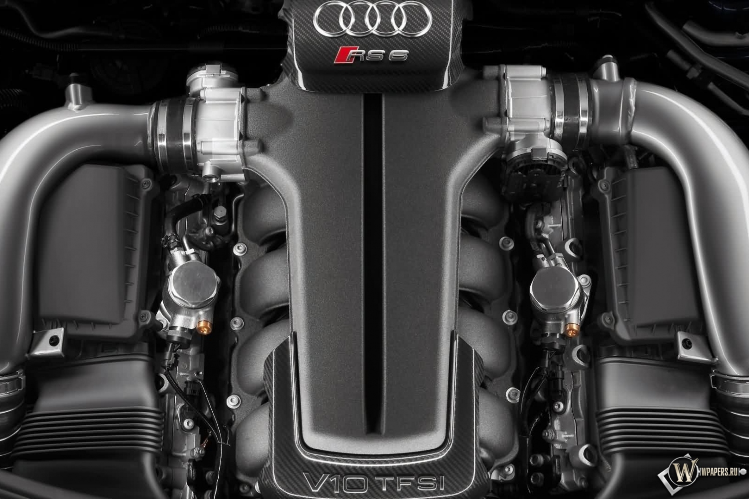 Двигатель Audi V10 TFSI 1500x1000