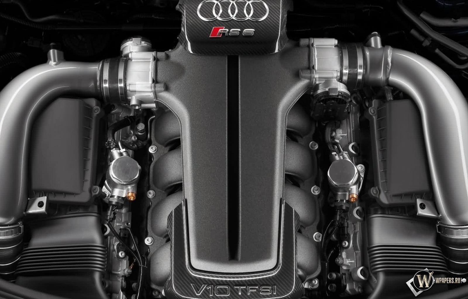 Двигатель Audi V10 TFSI 1600x1024