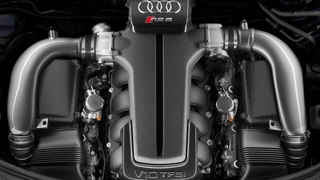 Двигатель Audi V10 TFSI