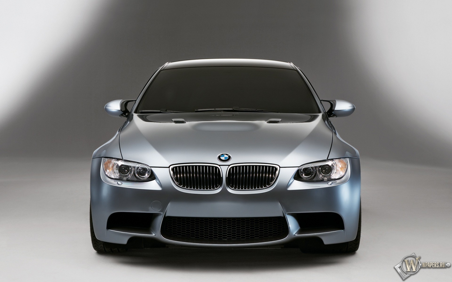 BMW M3 1440x900