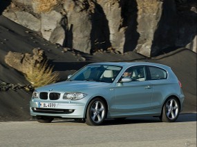BMW 1 - Series three door (2005)