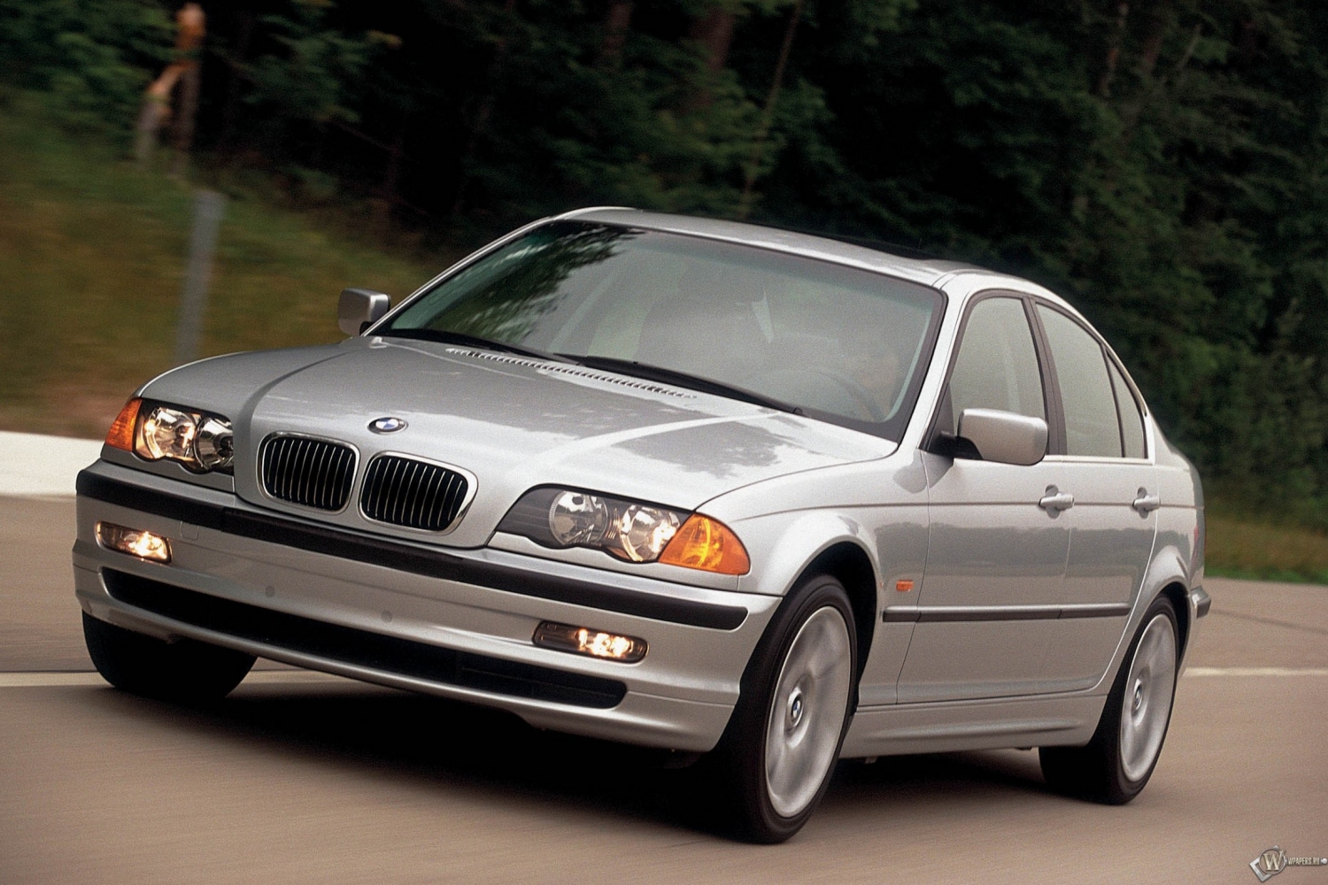 BMW 3 - Series (1999) 1500x1000