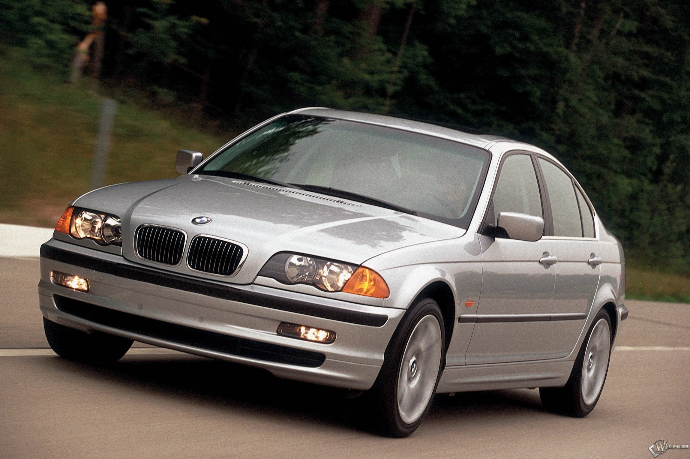 BMW 3 - Series (1999) 2300x1530