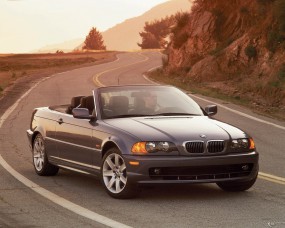 Обои BMW 3 - Series Convertible (2000): Кабриолет, Дорога, Чёрное авто, BMW 3, BMW