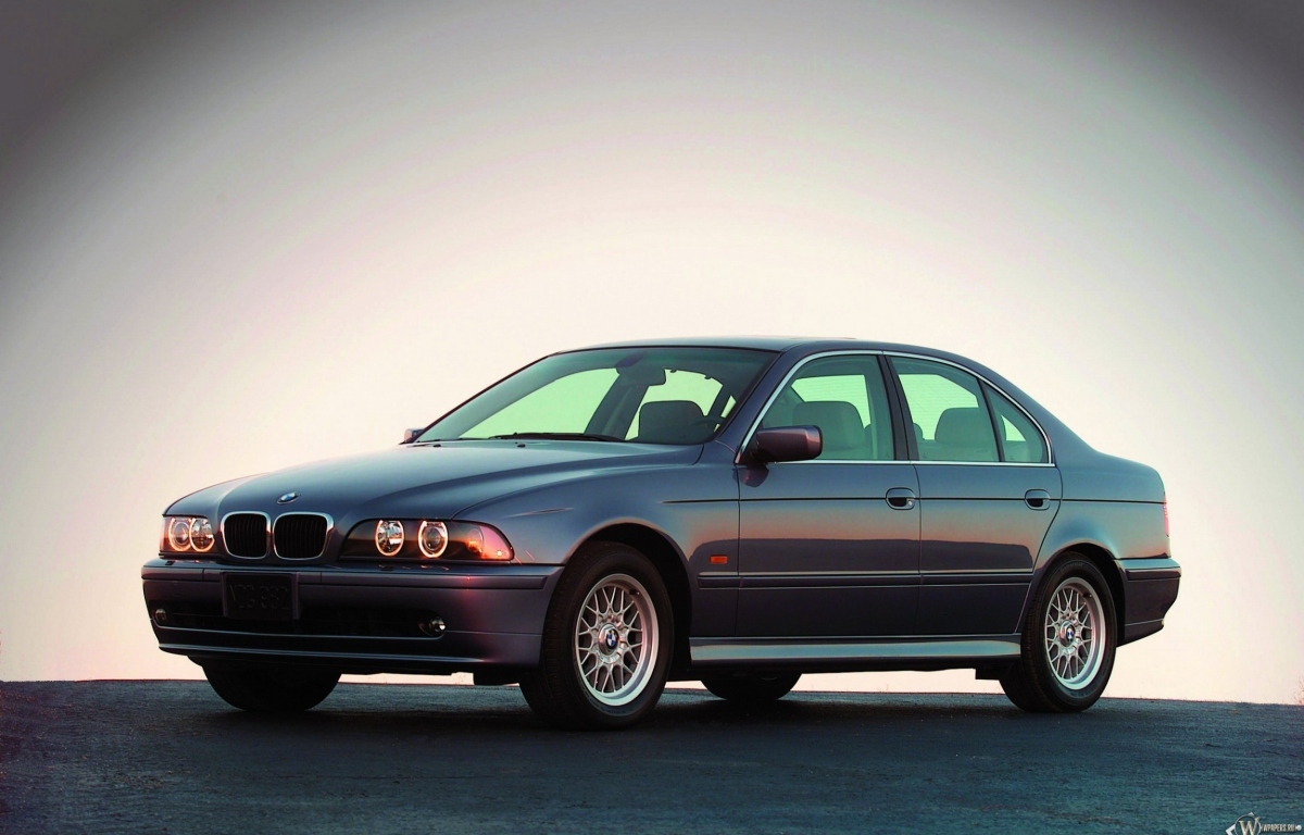 BMW - 5 Series (2001) 1200x768
