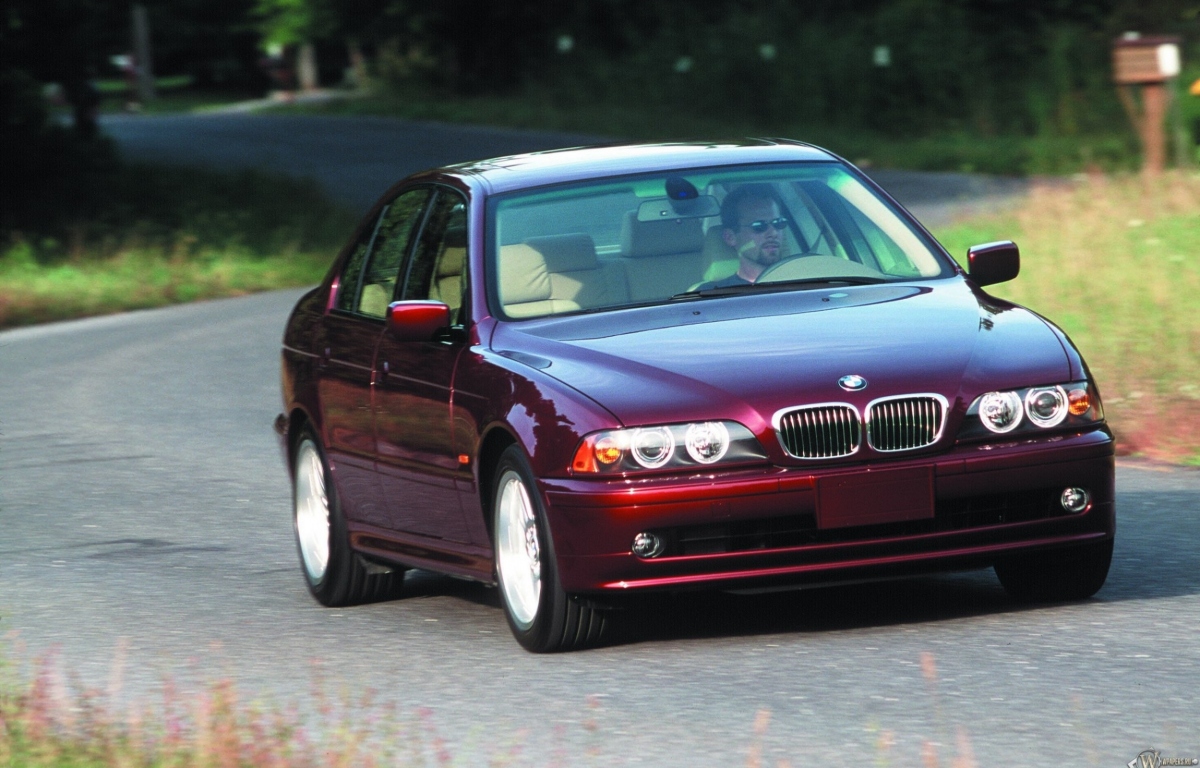 BMW - 5 Series (2001) 1200x768