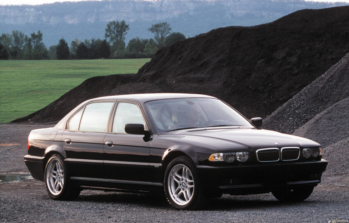 BMW 7 Series (1999) 1200x768