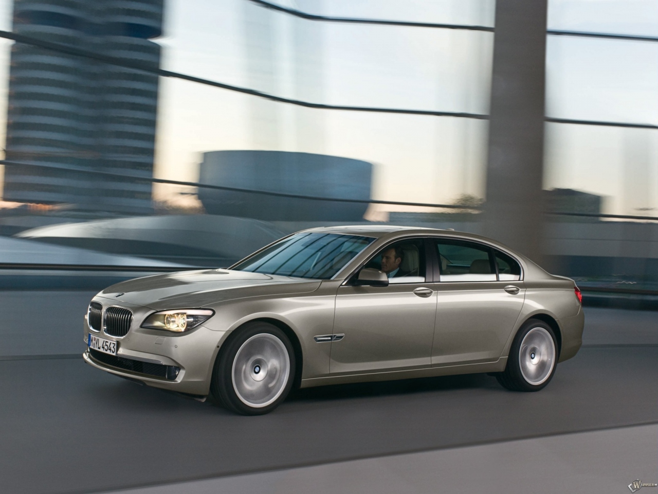 BMW - 7 Series (2009) 1280x960