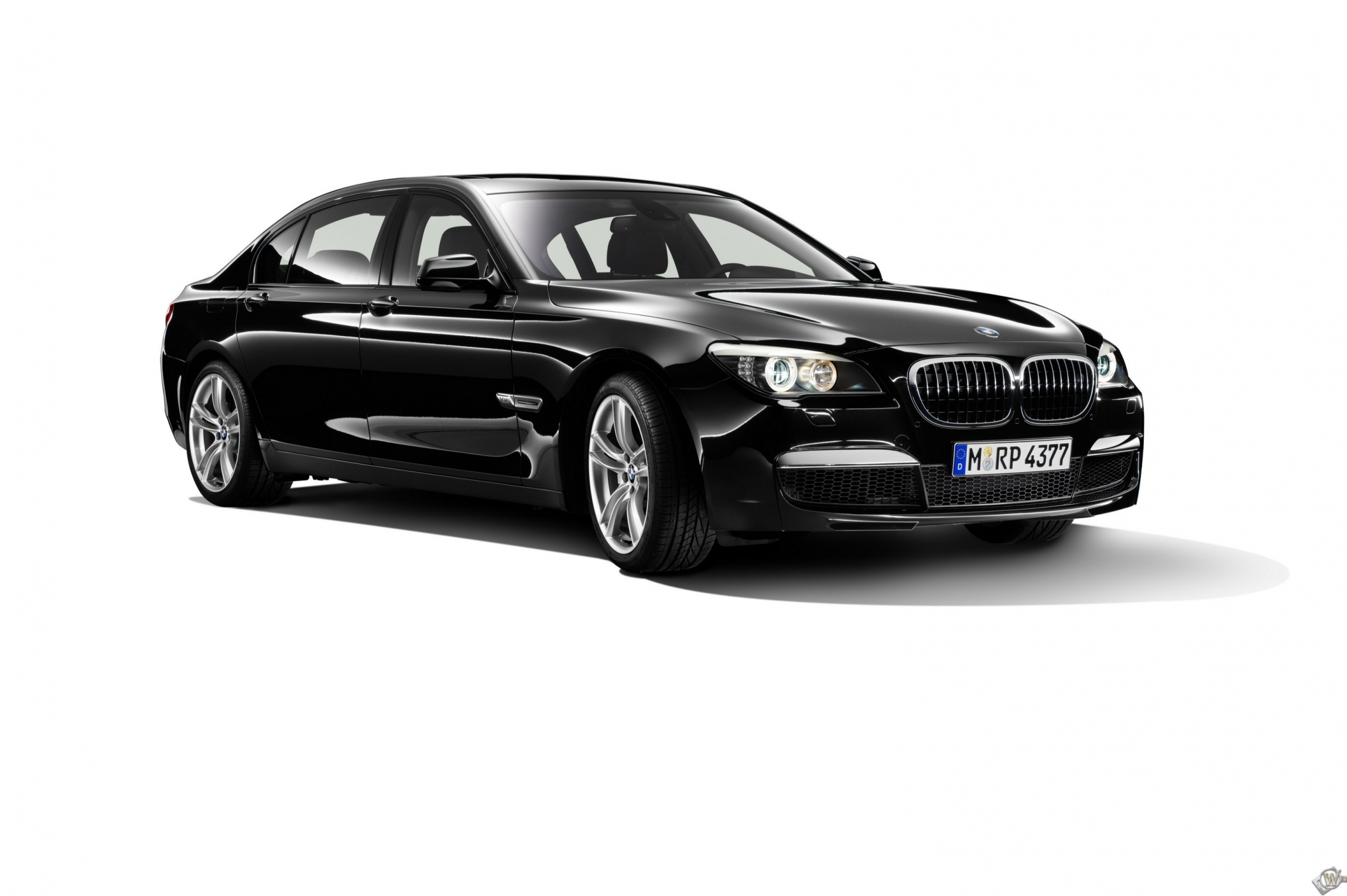 BMW 7 Series M - Sports Package (2010) 2300x1530