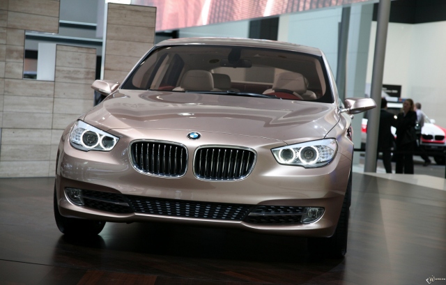 BMW - Concept 5 Series Gran Turismo (2009)