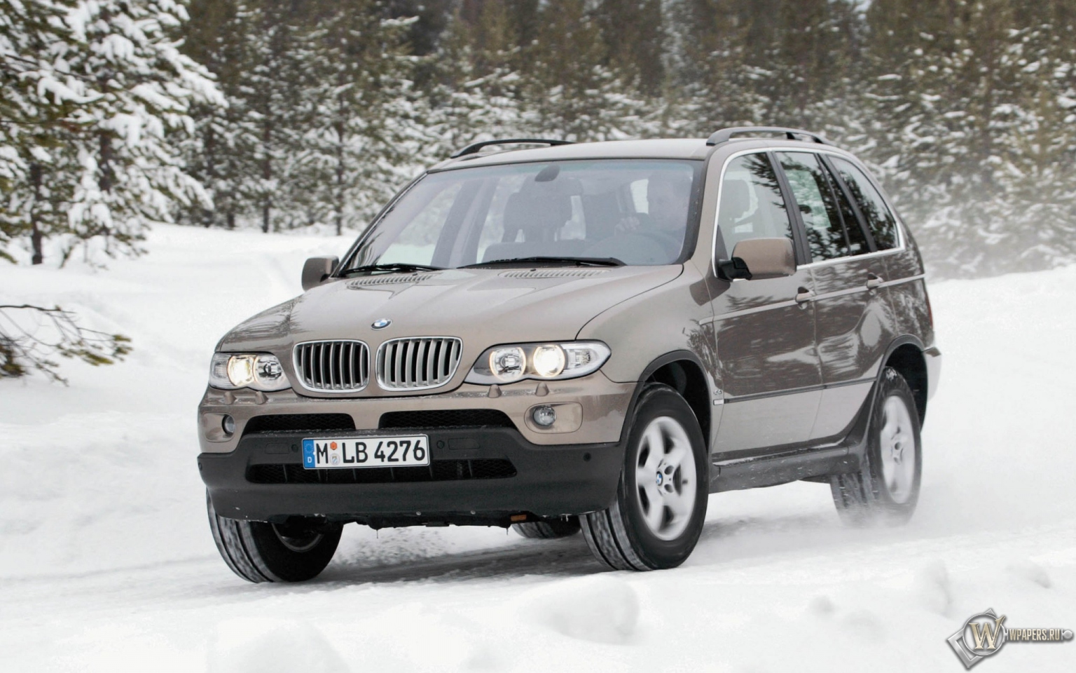 BMW X5 (2004) 1536x960